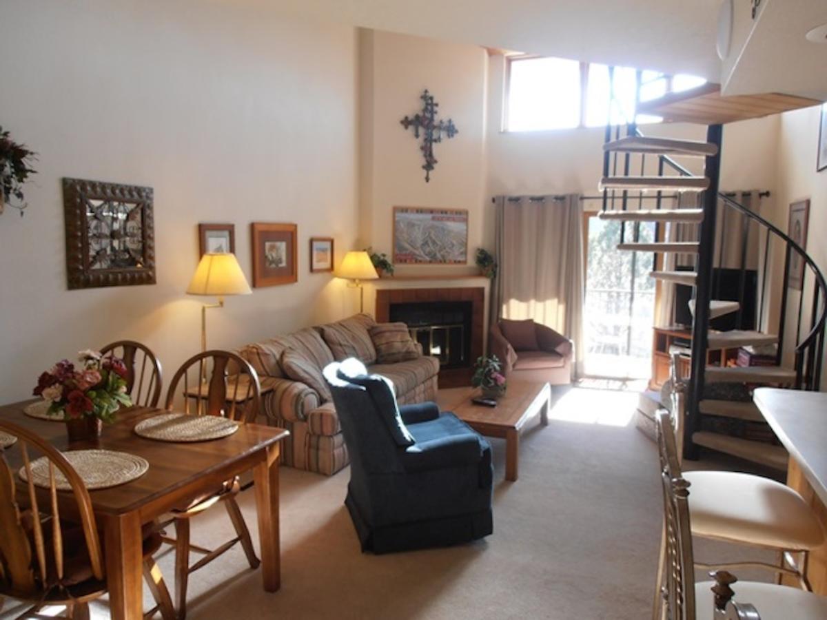 Mountain Spirits Apartment Angel Fire Ngoại thất bức ảnh
